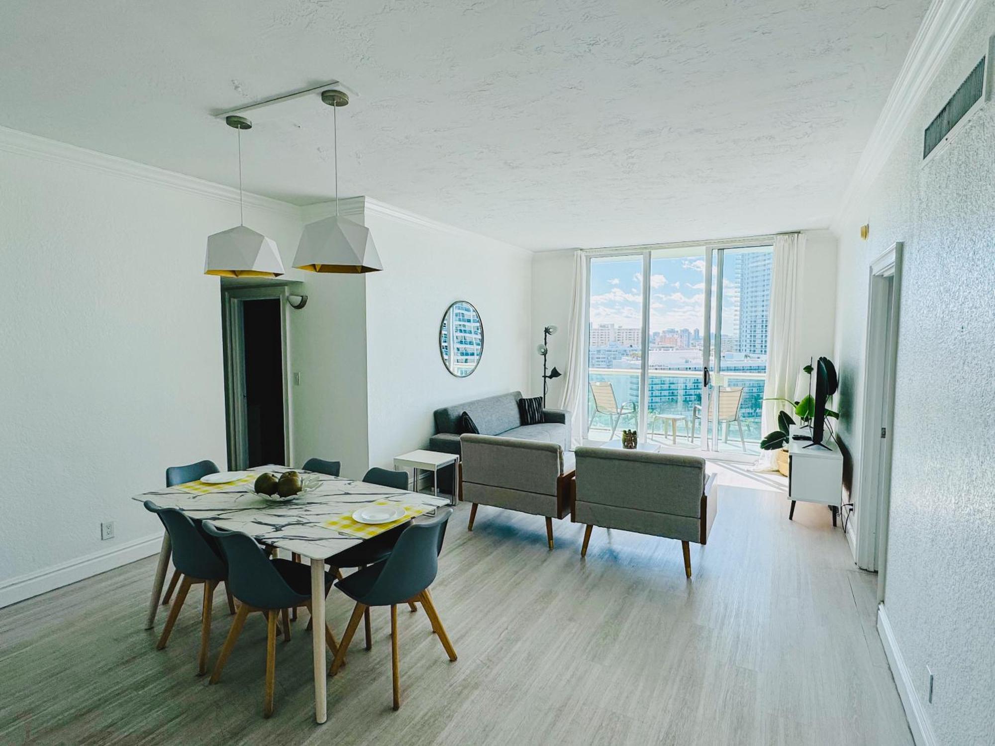 Miami Hollywood Great Two Bedroom Apartment With Channel View 006-22Bvic Exterior photo
