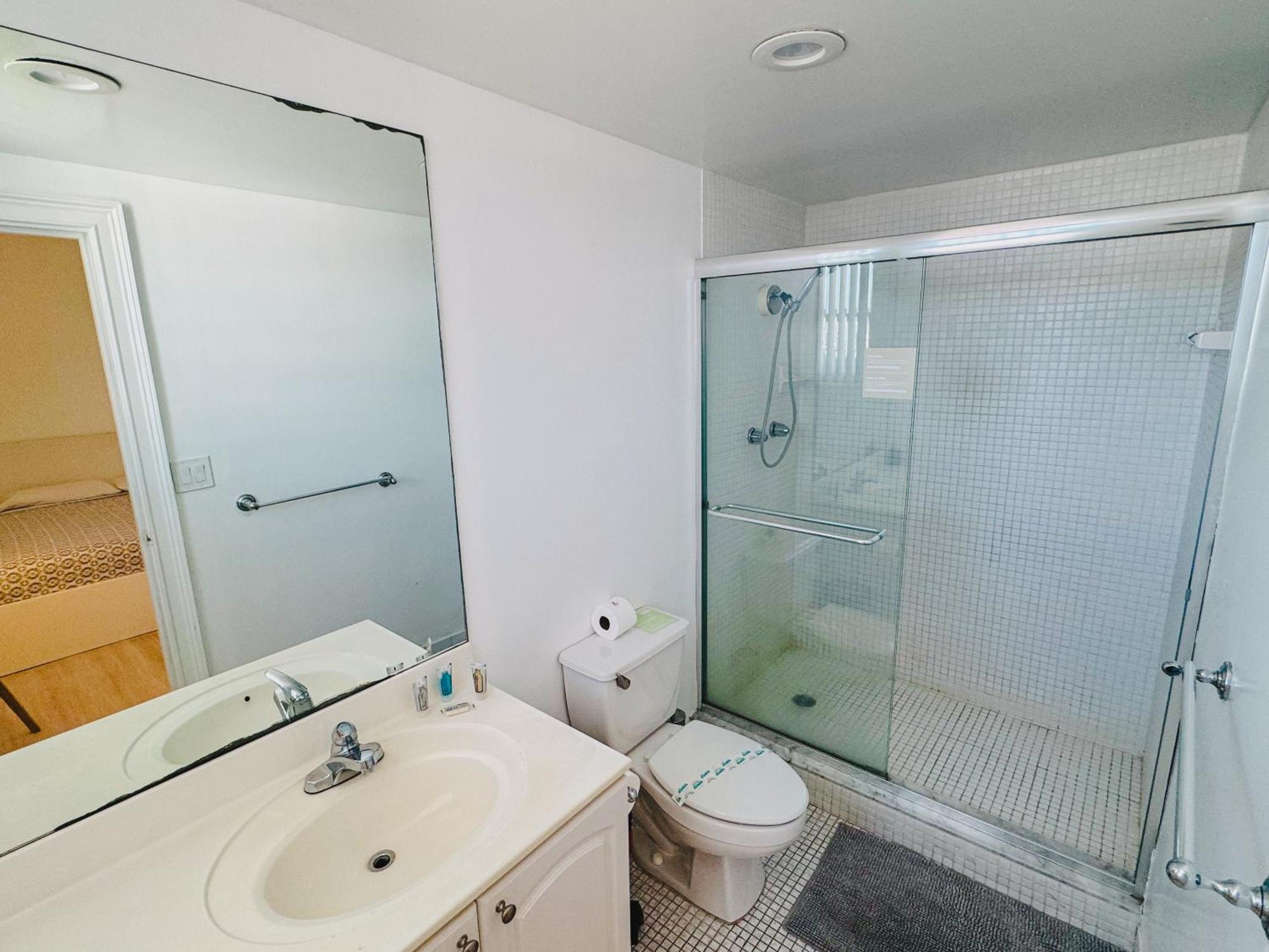 Miami Hollywood Great Two Bedroom Apartment With Channel View 006-22Bvic Exterior photo